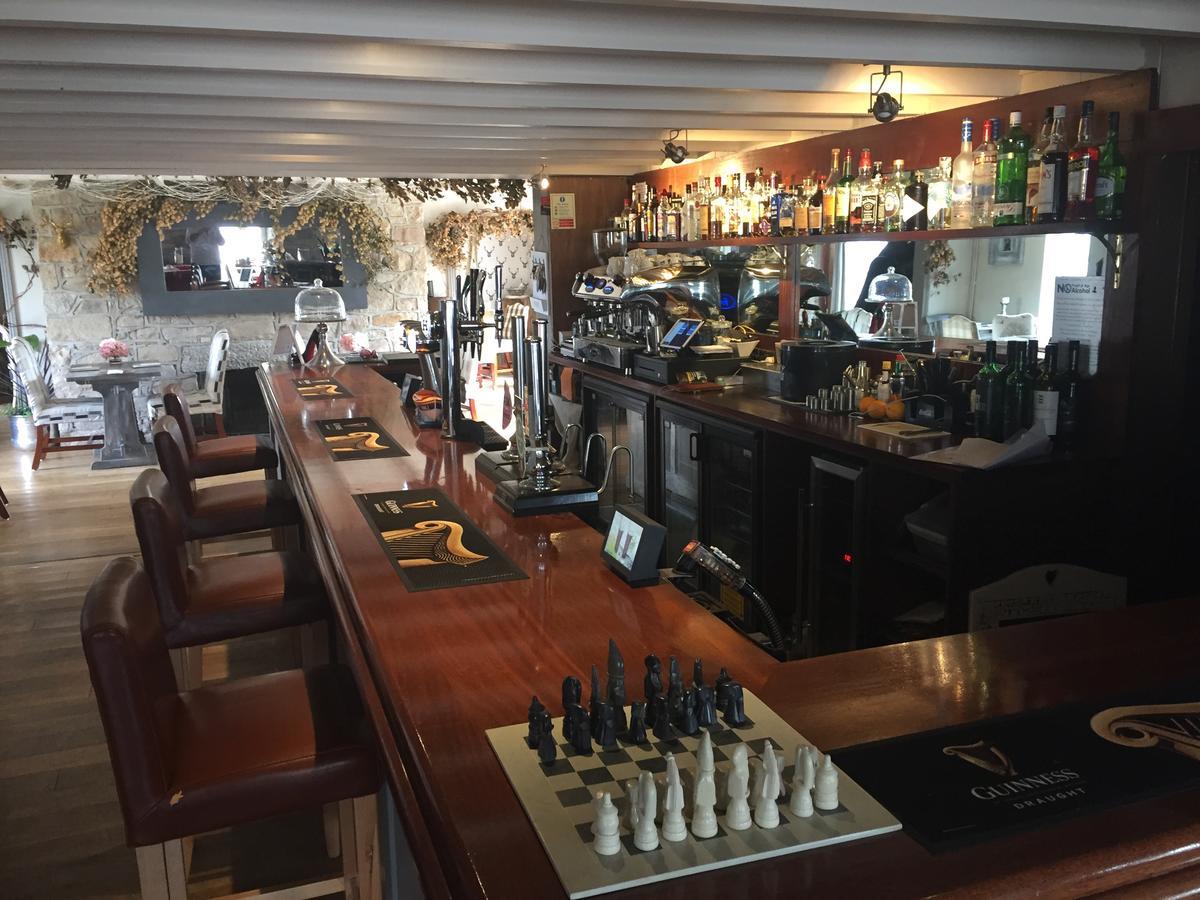 Herberg Coach And Horses
